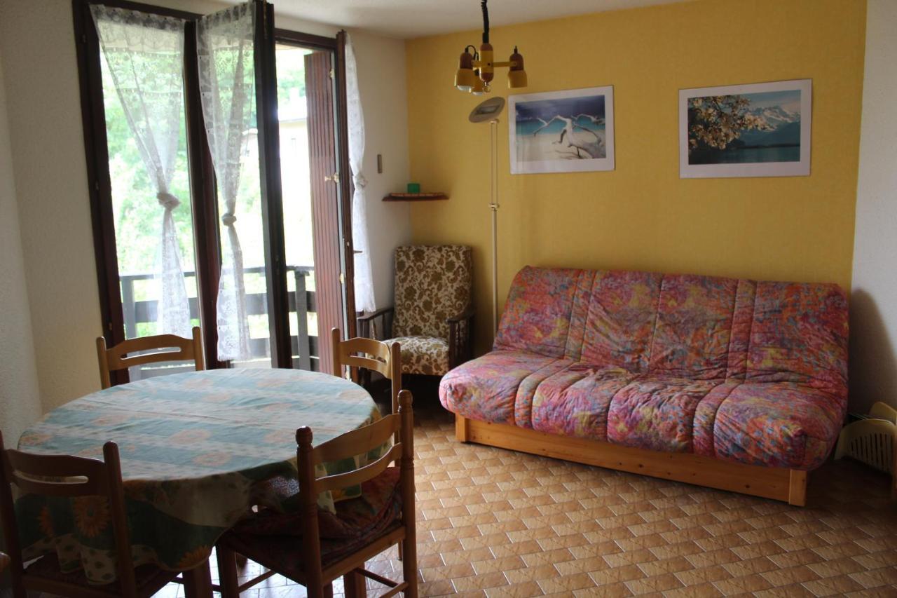 Appartement Au Calme, A Deux Pas Du Plan D Eau Embrun Exterior foto